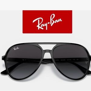 Ray-Ban Unisex Aviator Sunglasses